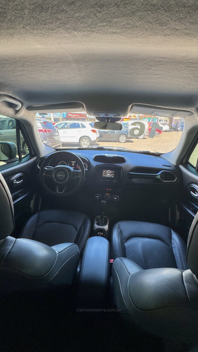 RENEGADE 1.8 16V FLEX LONGITUDE 4P AUTOMÁTICO - 2016 - LAJEADO