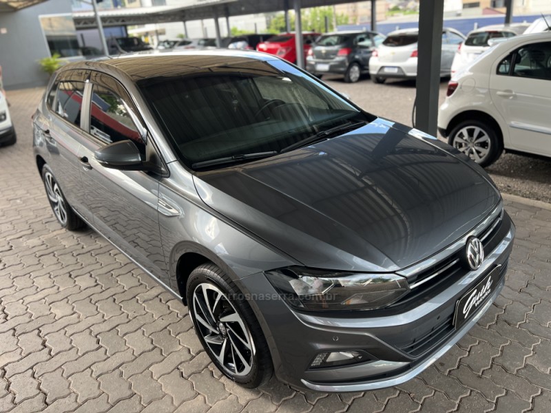 POLO 1.0	200 TSI HIGHLINE AUTOMÁTICO  - 2022 - BOM PRINCíPIO