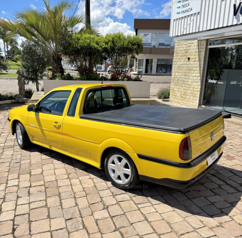 SAVEIRO 1.8 MI SUMMER CS 8V GASOLINA 2P MANUAL G.III - 2022 - VILA FLORES