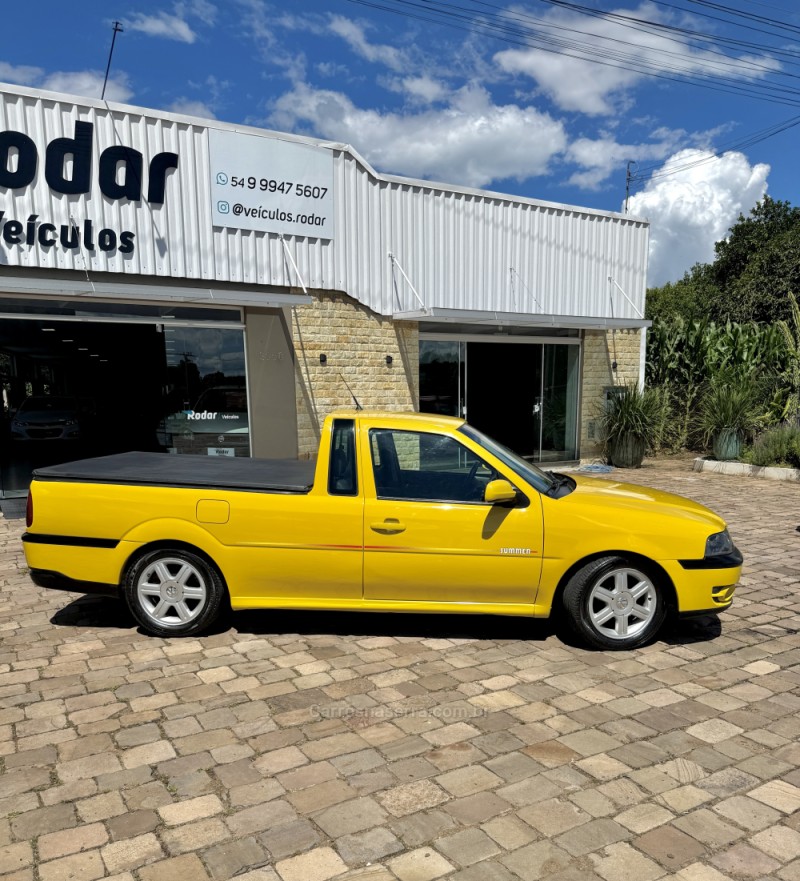 SAVEIRO 1.8 MI SUMMER CS 8V GASOLINA 2P MANUAL G.III - 2022 - VILA FLORES