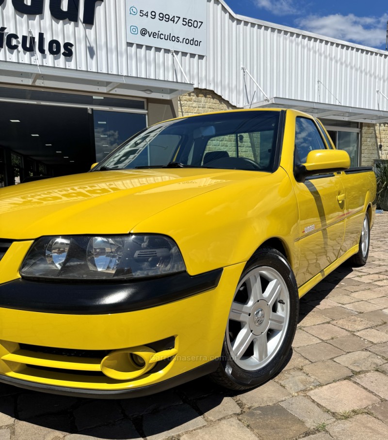 SAVEIRO 1.8 MI SUMMER CS 8V GASOLINA 2P MANUAL G.III - 2022 - VILA FLORES