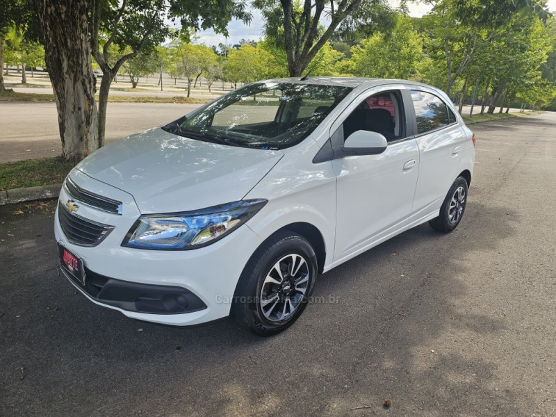 ONIX 1.0 LT 12V FLEX 4P MANUAL - 2014 - BENTO GONçALVES