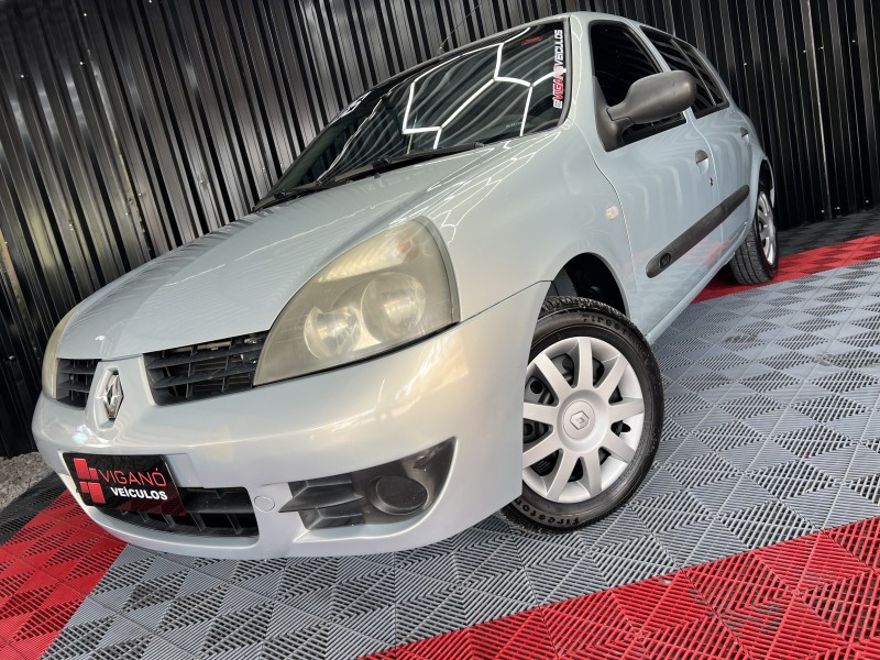 CLIO 1.0 AUTHENTIQUE 16V HI-FLEX 4P MANUAL - 2008 - CAXIAS DO SUL