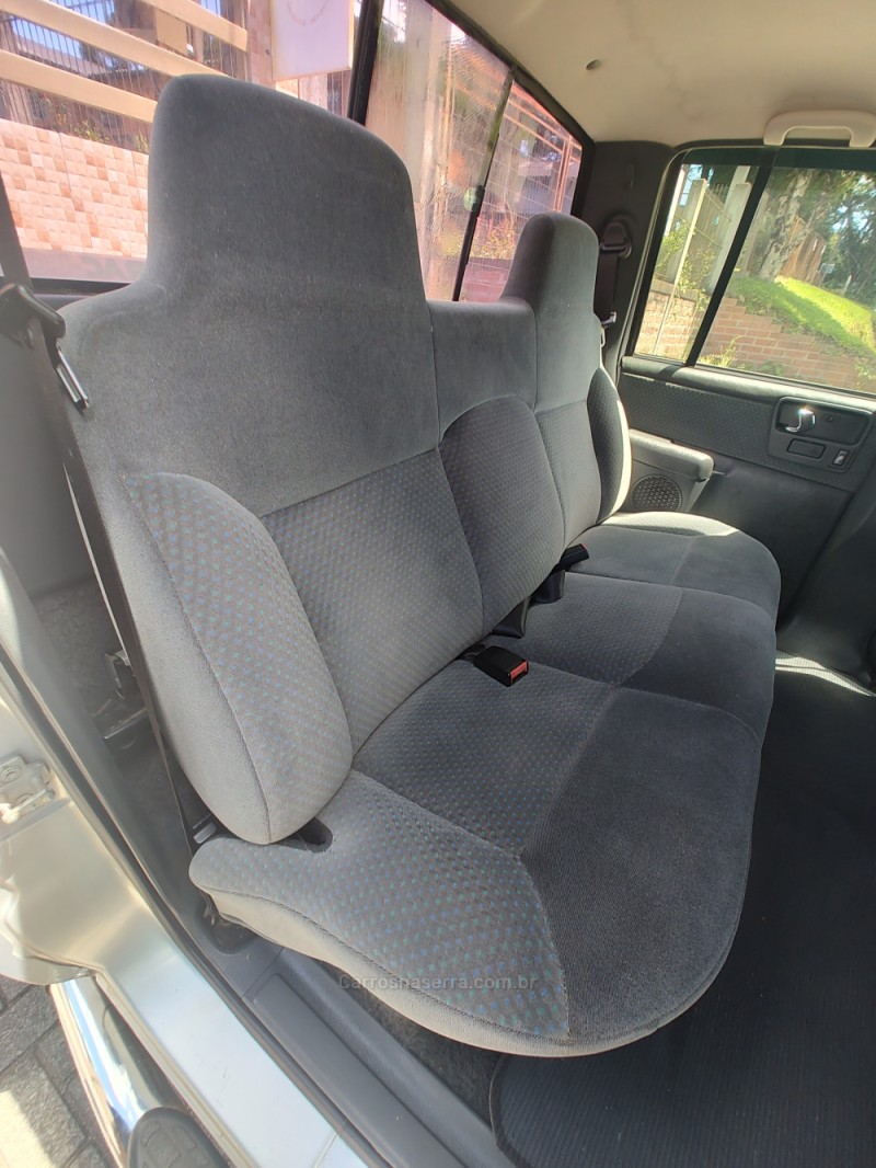 S10 2.4 MPFI ADVANTAGE 4X2 CD 8V FLEX 4P MANUAL - 2008 - CANELA