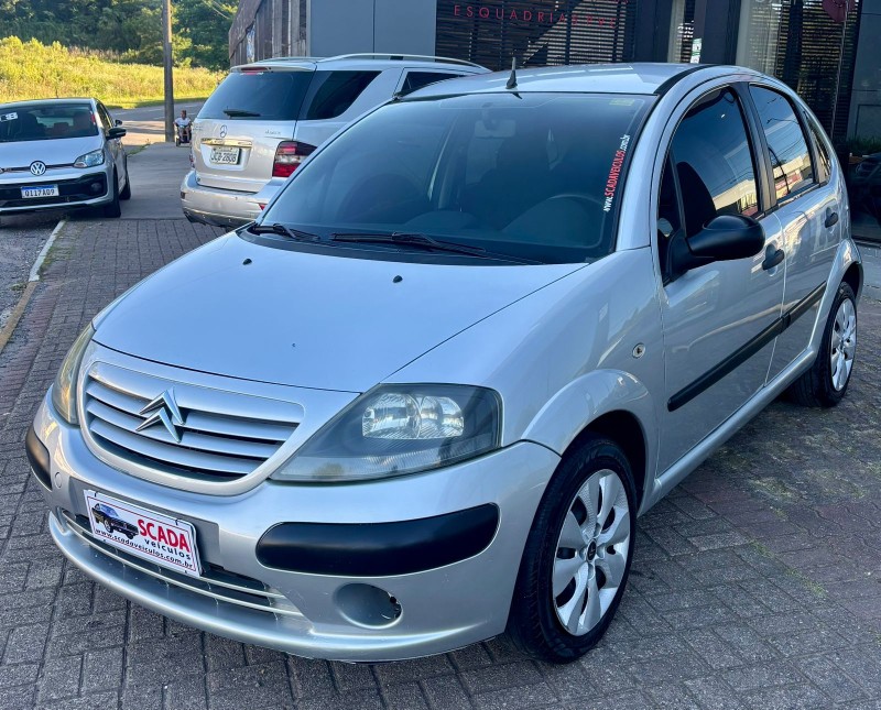 CITROËN - C3 1.6 I GLX 16V FLEX 4P MANUAL - 2006/2006 - Prata - R$ 21.900,00