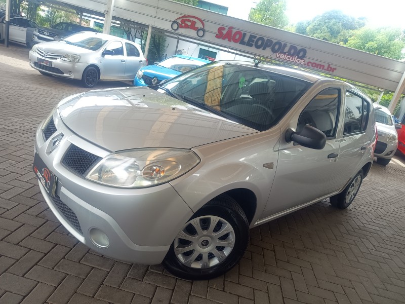 SANDERO 1.0 AUTHENTIQUE 16V FLEX 4P MANUAL - 2011 - CAXIAS DO SUL
