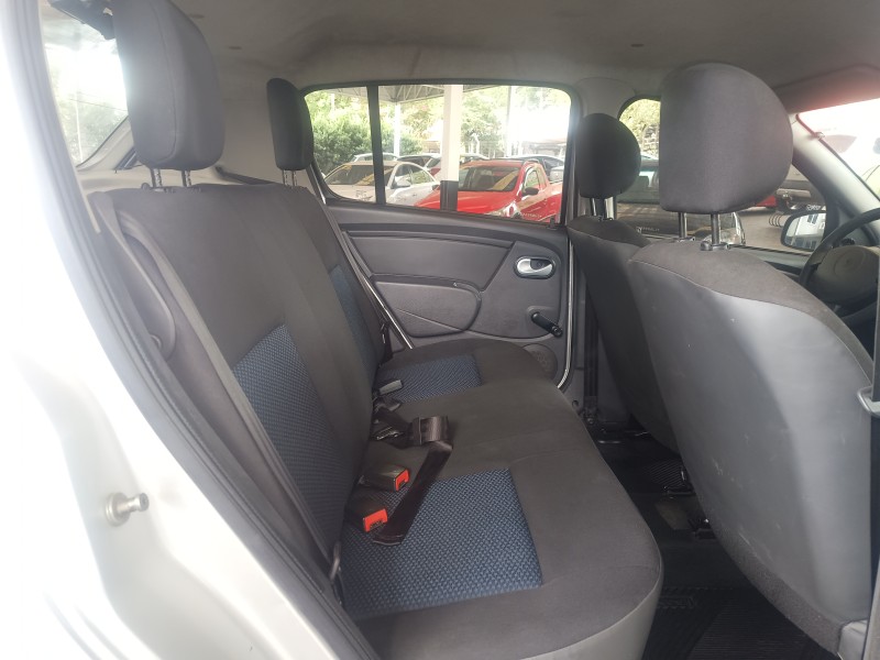 SANDERO 1.0 AUTHENTIQUE 16V FLEX 4P MANUAL - 2011 - CAXIAS DO SUL