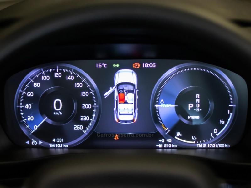 XC 40 1.5 T5 RECHARGE INSCRIPTION EXPRESSION HÍBRIDO 4P AUTOMÁTICO - 2022 - CAXIAS DO SUL