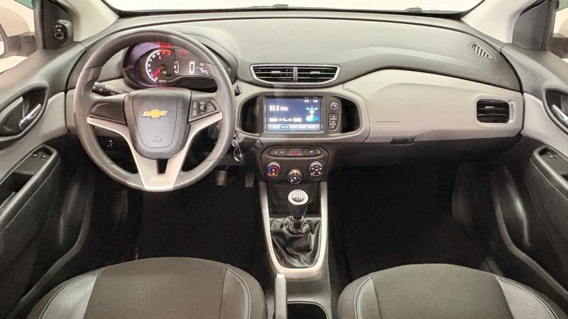 ONIX 1.4 MPFI LT 8V FLEX 4P MANUAL - 2019 - FARROUPILHA