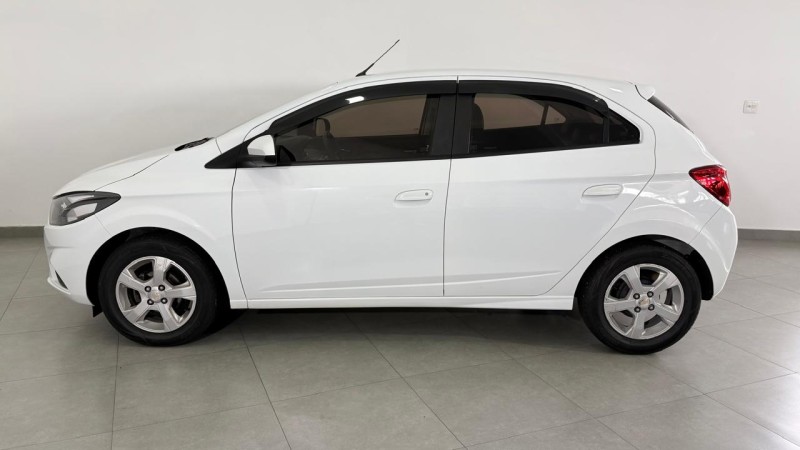 ONIX 1.4 MPFI LT 8V FLEX 4P MANUAL - 2019 - FARROUPILHA