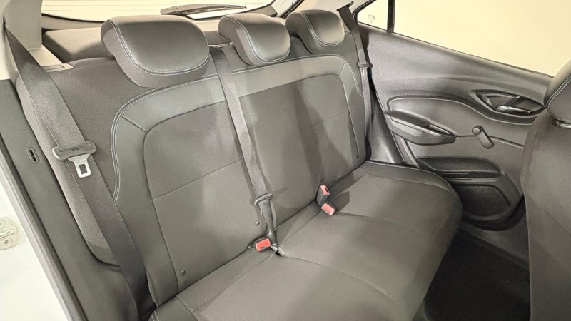 ONIX 1.4 MPFI LT 8V FLEX 4P MANUAL - 2019 - FARROUPILHA