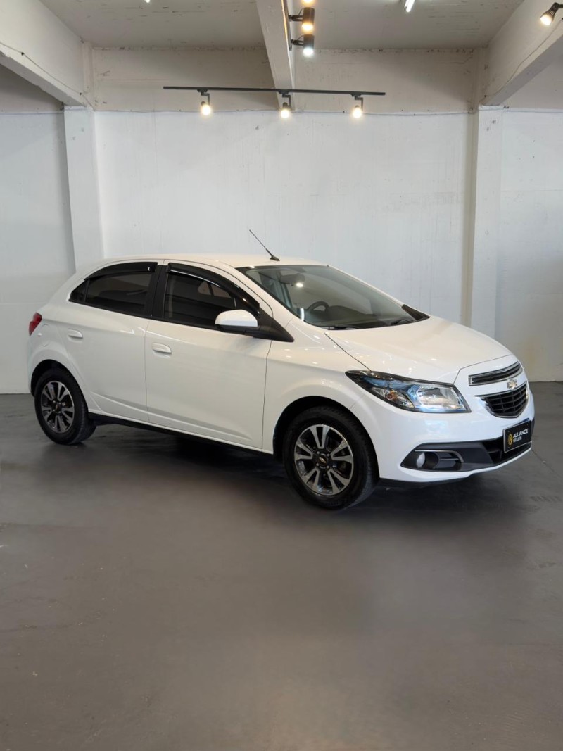 ONIX 1.4 MPFI LTZ 8V FLEX 4P MANUAL - 2016 - CAXIAS DO SUL