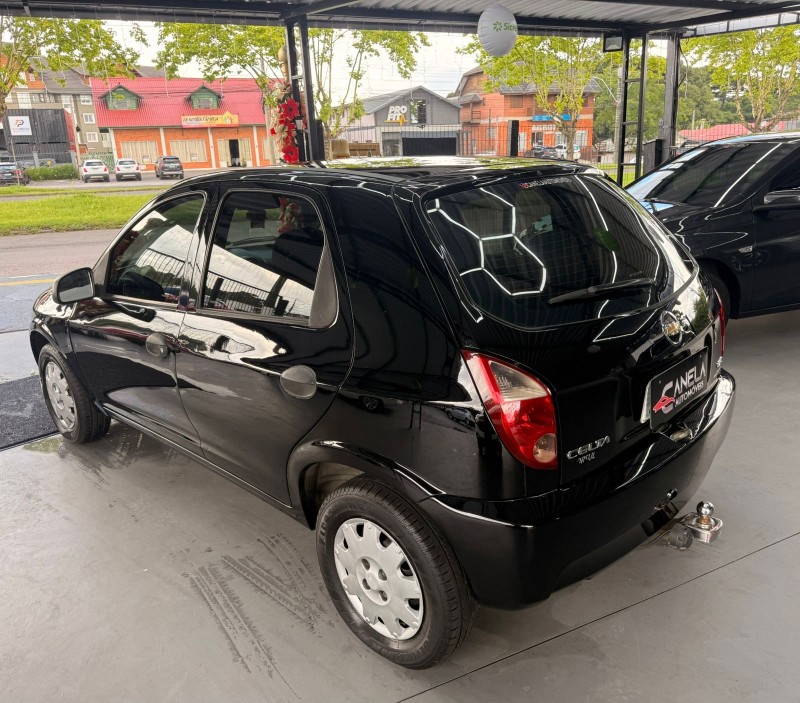 CELTA 1.0 MPFI SPIRIT 8V FLEX 4P MANUAL - 2007 - CANELA