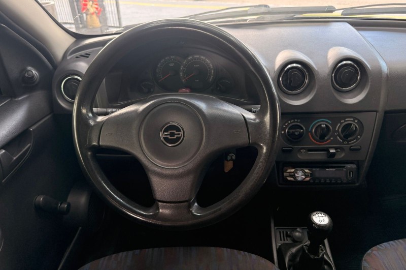 CELTA 1.0 MPFI SPIRIT 8V FLEX 4P MANUAL - 2007 - CANELA