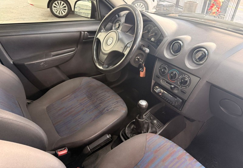 CELTA 1.0 MPFI SPIRIT 8V FLEX 4P MANUAL - 2007 - CANELA