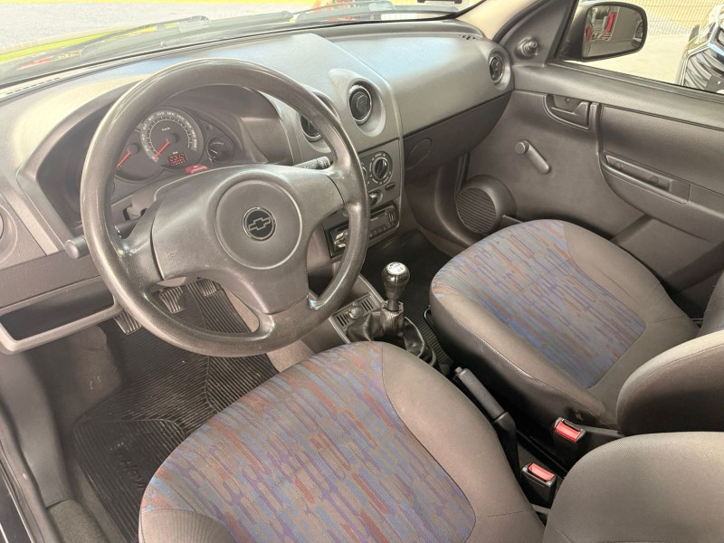 CELTA 1.0 MPFI SPIRIT 8V FLEX 4P MANUAL - 2007 - CANELA