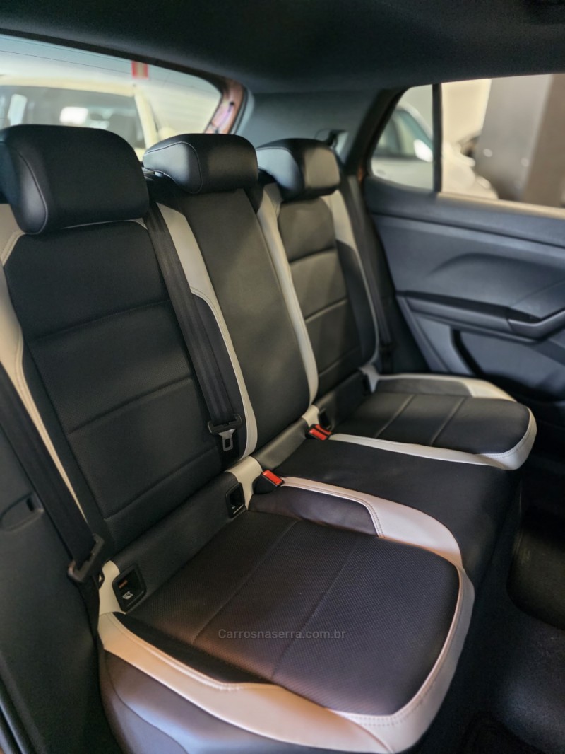 T-CROSS 1.4 HIGHLINE TSI 16V FLEX 4P AUTOMÁTICO - 2020 - CAXIAS DO SUL