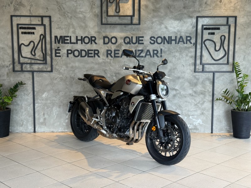 cb 1000r abs 2022 caxias do sul
