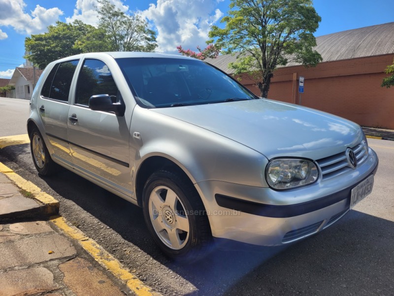 GOLF 1.6 MI GENERATION 8V GASOLINA 4P MANUAL - 2003 - FLORES DA CUNHA