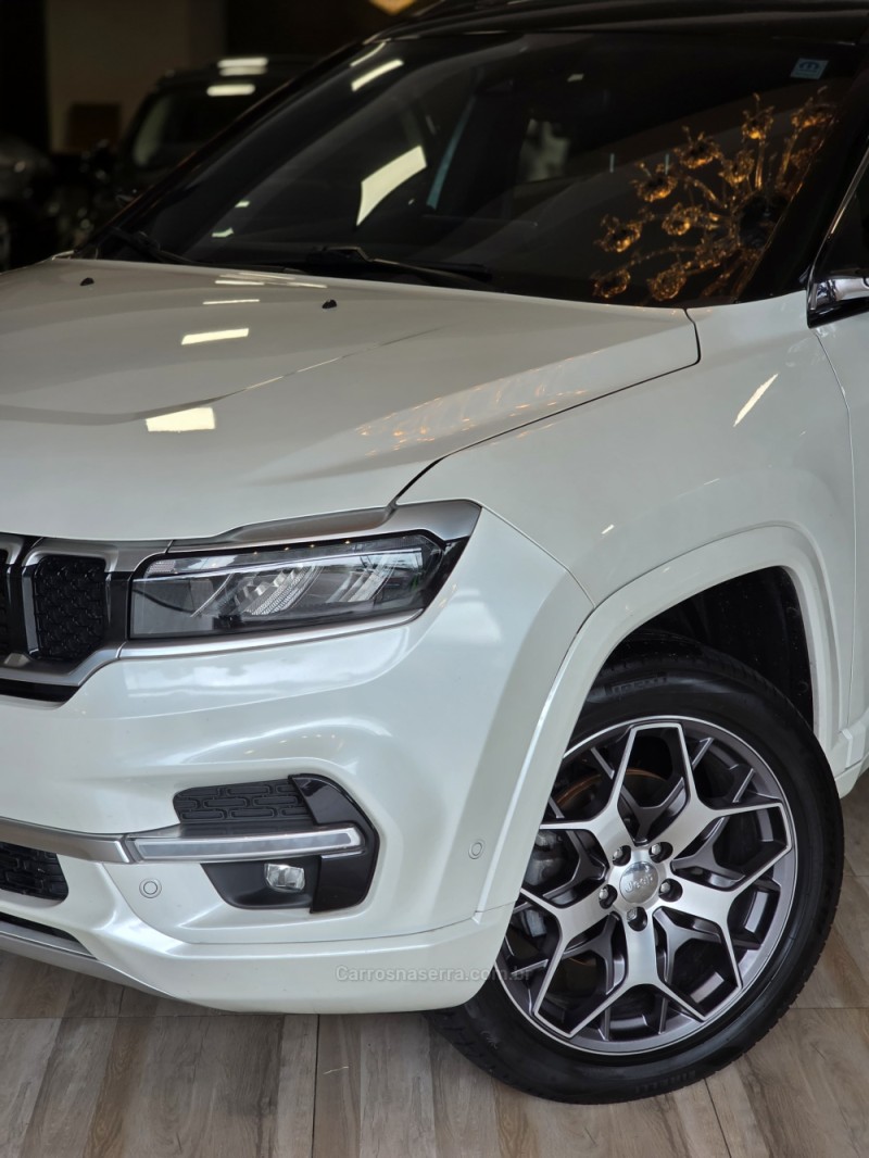 COMMANDER 2.0 OVERLAND TD380 4X4 TURBO DIESEL 4P AUTOMÁTICO - 2022 - CAXIAS DO SUL