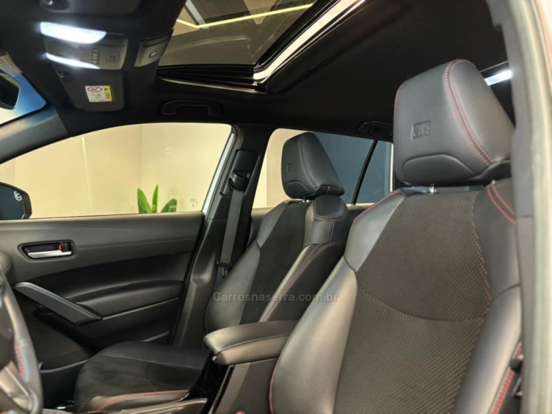 COROLLA 2.0 CROSS GR-S 16V FLEX 4P AUTOMÁTICO - 2023 - CARLOS BARBOSA