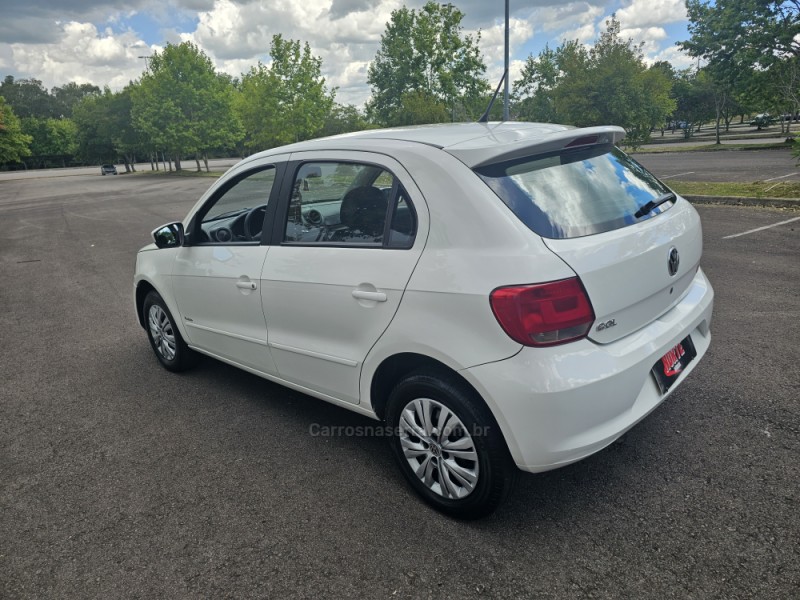 GOL 1.0 MI SELEÇÃO 8V FLEX 4P MANUAL G.VI - 2013 - BENTO GONçALVES