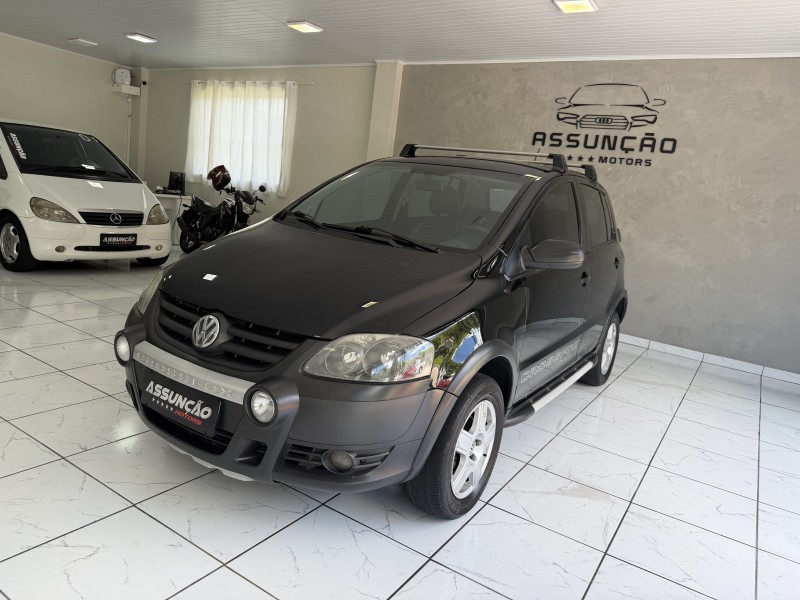 FOX 1.6 MI 8V FLEX 4P MANUAL - 2009 - CAXIAS DO SUL