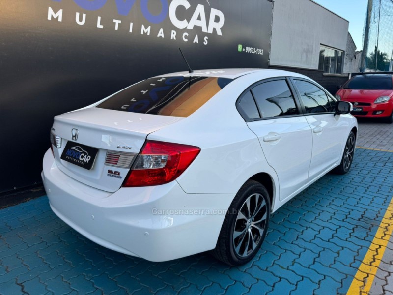 CIVIC 2.0 LXR 16V FLEX 4P AUTOMÁTICO - 2015 - ESTâNCIA VELHA