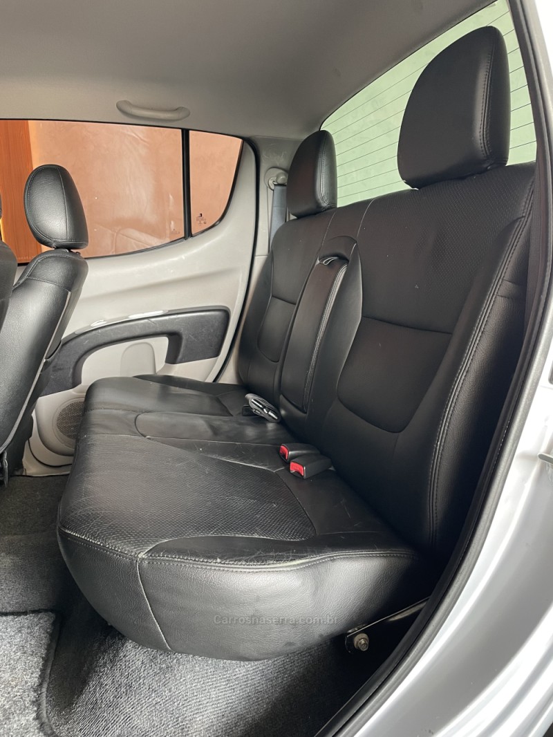 L200 TRITON 3.2 HPE 4X4 CD 16V TURBO INTERCOOLER DIESEL 4P AUTOMÁTICO - 2011 - PAROBé