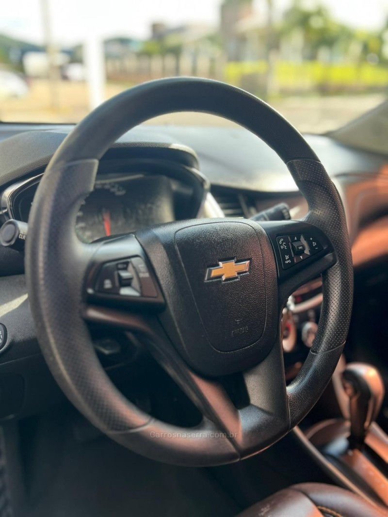 TRACKER 1.4 16V TURBO FLEX LT AUTOMÁTICO - 2018 - FELIZ