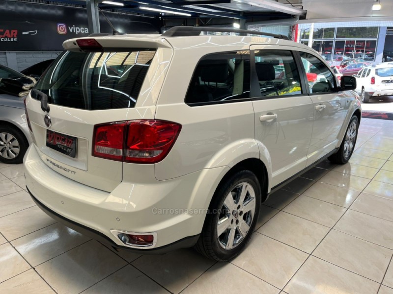 FREEMONT 2.4 PRECISION 16V GASOLINA 4P AUTOMÁTICO - 2014 - ESTâNCIA VELHA