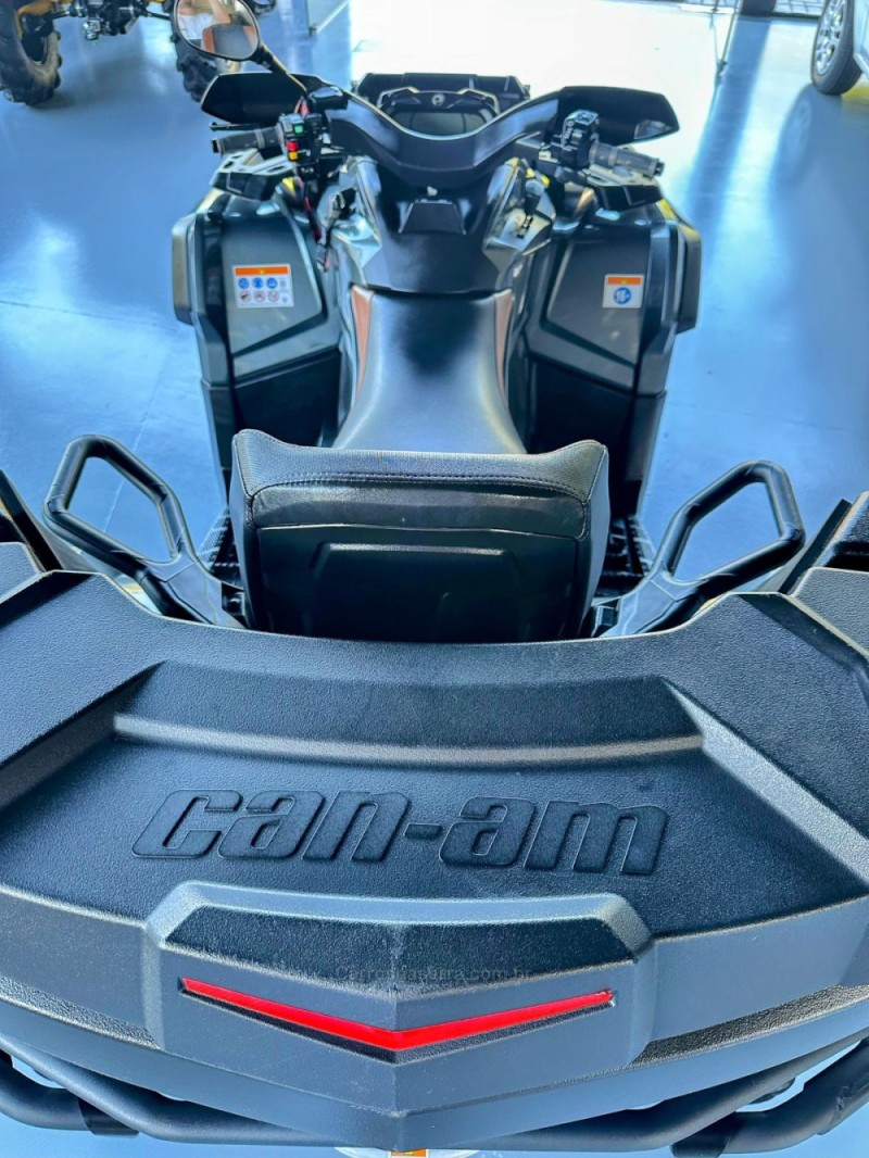 OUTLANDER 1000X MR - 2023 - TRêS COROAS