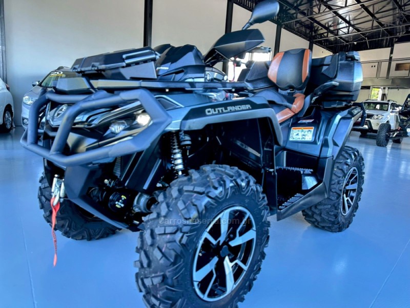 outlander 1000x mr 2023 tres coroas