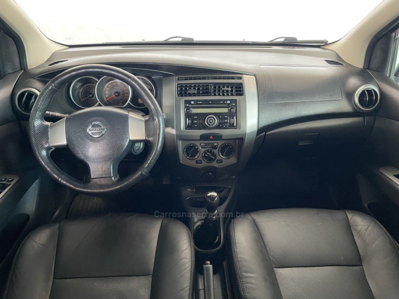 GRAND LIVINA 1.8 S 16V FLEX 4P MANUAL - 2012 - PAROBé