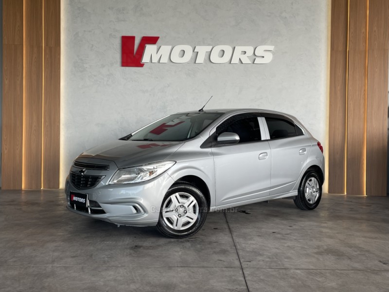 ONIX 1.0 JOY 8V FLEX 4P MANUAL - 2015 - PAROBé