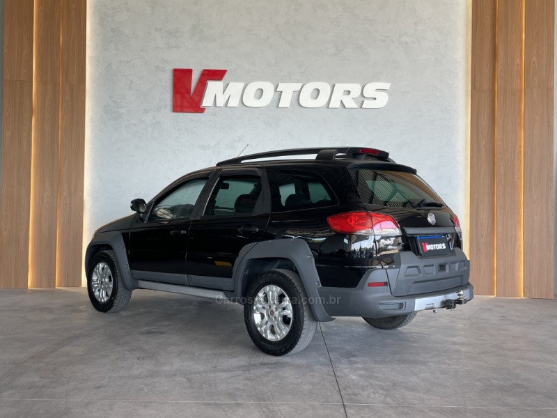 PALIO 1.8 MPI ADVENTURE LOCKER WEEKEND 8V FLEX 4P MANUAL - 2009 - PAROBé