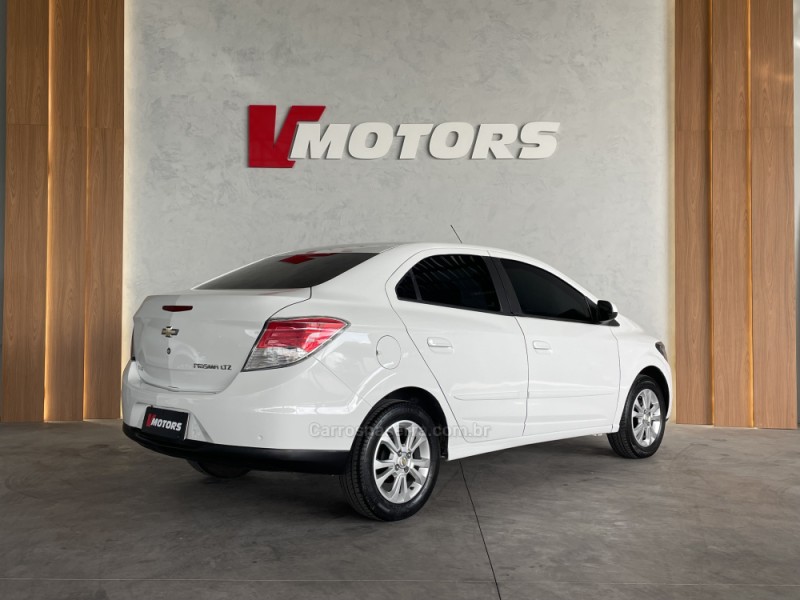 PRISMA 1.4 MPFI LTZ 8V FLEX 4P MANUAL - 2015 - PAROBé