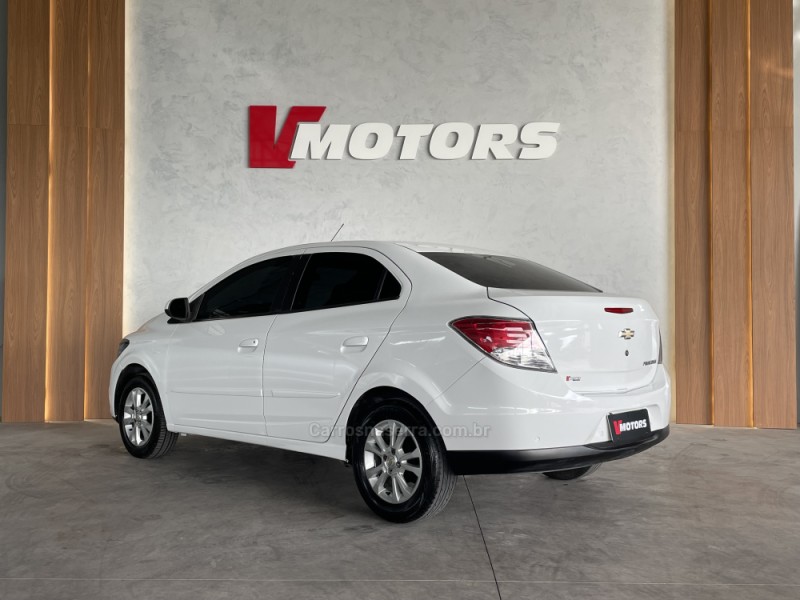 PRISMA 1.4 MPFI LTZ 8V FLEX 4P MANUAL - 2015 - PAROBé