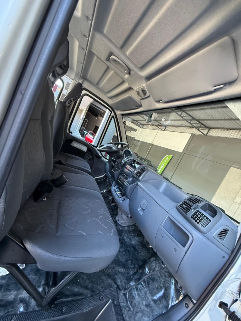 DUCATO 2.3 MINIBUS TETO BAIXO 16V TURBO DIESEL 3P MANUAL - 2016 - CAXIAS DO SUL