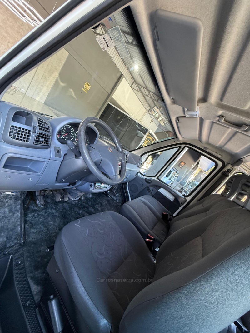 DUCATO 2.3 MINIBUS TETO BAIXO 16V TURBO DIESEL 3P MANUAL - 2016 - CAXIAS DO SUL