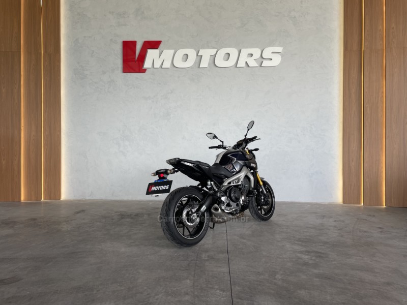 MT 09 ABS - 2015 - PAROBé