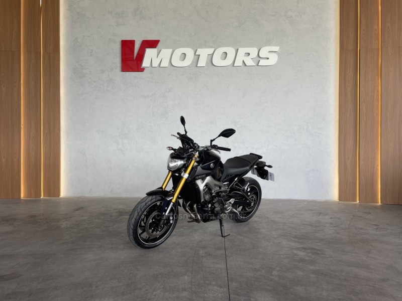 MT 09 ABS - 2015 - PAROBé