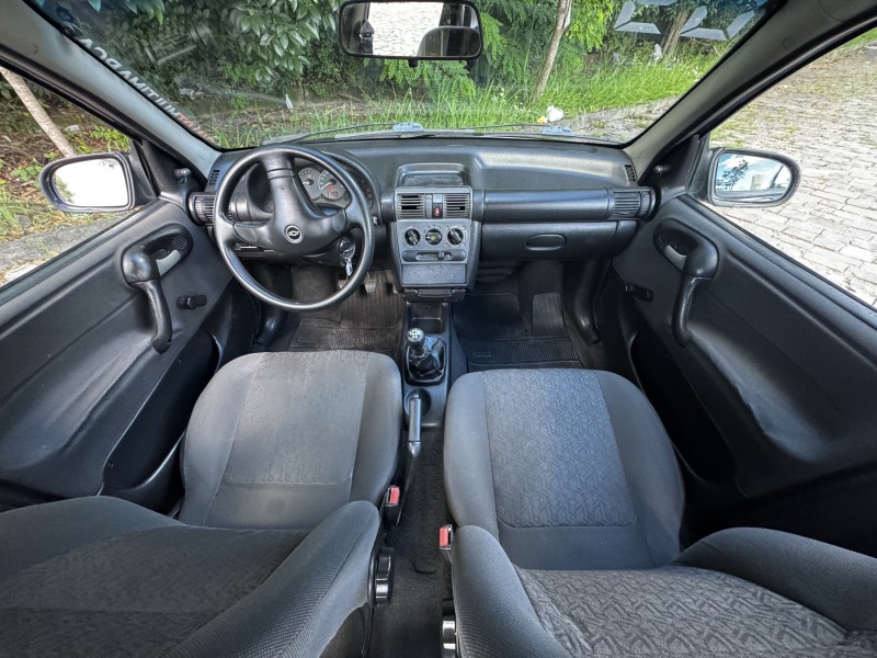 CLASSIC 1.6 MPFI SPIRIT 8V GASOLINA 4P MANUAL - 2005 - CAXIAS DO SUL