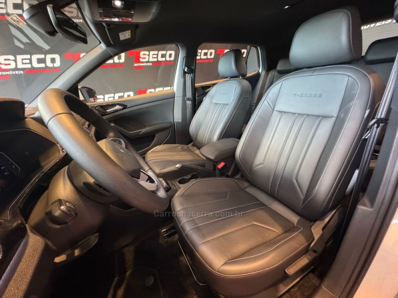 T-CROSS 1.4 HIGHLINE TSI 16V FLEX 4P AUTOMÁTICO - 2025 - PASSO FUNDO