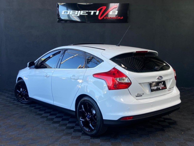 FOCUS 2.0 TITANIUM HATCH 16V FLEX 4P MANUAL - 2015 - CAXIAS DO SUL