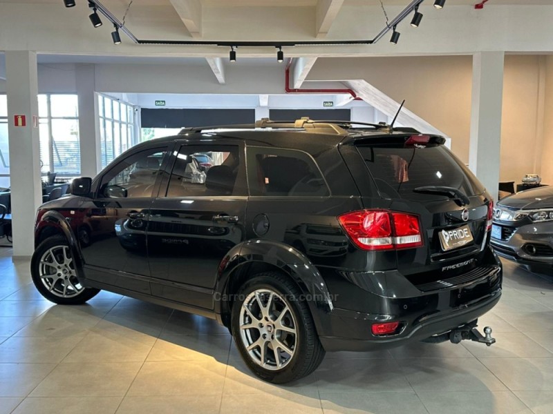 FREEMONT 2.4 PRECISION 16V GASOLINA 4P AUTOMÁTICO - 2015 - CAXIAS DO SUL