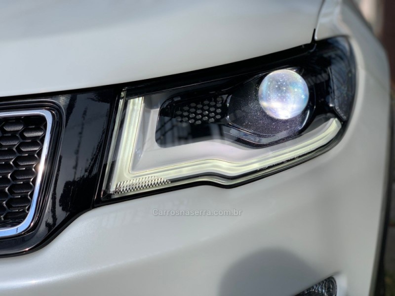 COMPASS 2.0 16V FLEX LONGITUDE AUTOMÁTICO - 2018 - CAXIAS DO SUL