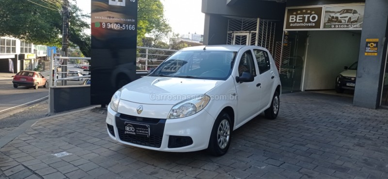 SANDERO 1.0 EXPRESSION 16V FLEX 4P MANUAL - 2013 - CAXIAS DO SUL