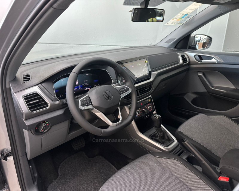 T-CROSS 1.0 TSI 200 12V FLEX 4P AUTOMÁTICO - 2026 - VACARIA