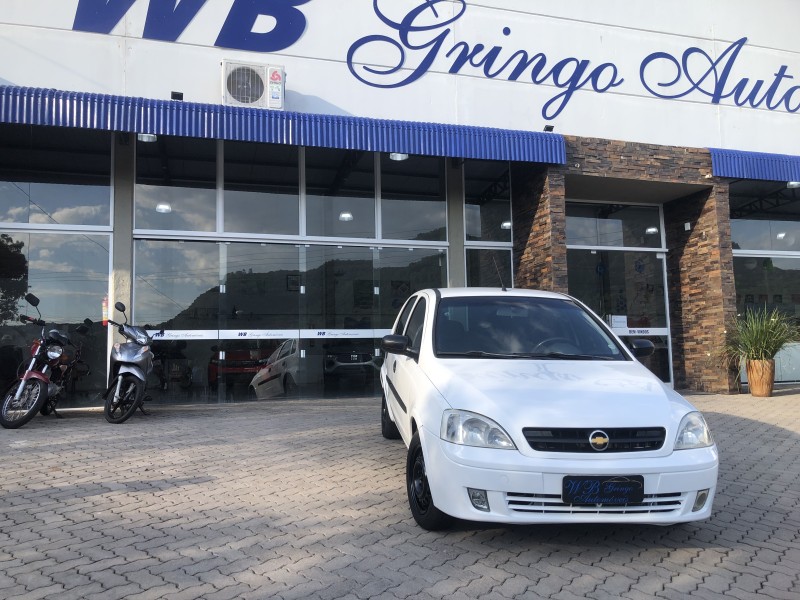 CHEVROLET - CORSA - 2006/2006 - Branca - R$ 24.800,00